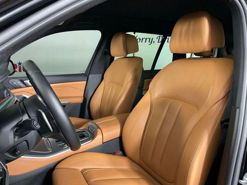 Used 2021 BMW X5 M50i w/ Executive Package AWD/4WD image 14