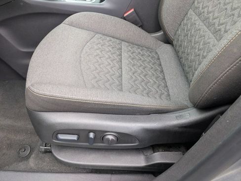Used 2024 Chevrolet Equinox LT AWD/4WD image 16