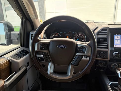 Used 2019 Ford F150 Limited w/ Trailer Tow Package AWD/4WD image 9