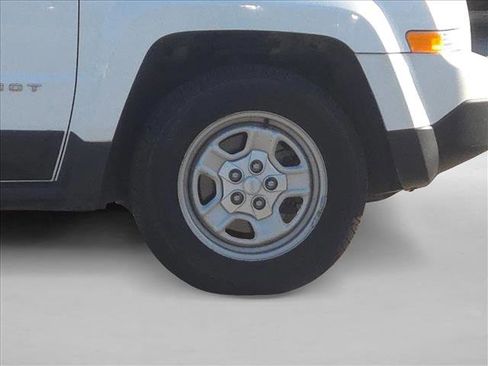 Used 2017 Jeep Patriot Sport w/ Power Value Group image 20