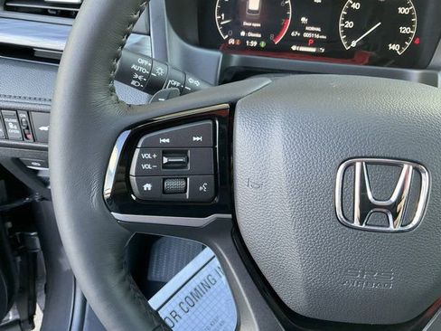 Used 2026 Honda Odyssey Elite image 30