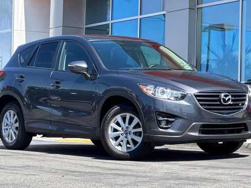 Used 2016 MAZDA CX-5 Touring FWD image 2