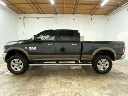 Used 2018 RAM 2500 Laramie w/ Off Road Package AWD/4WD image 2