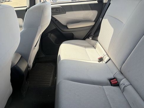 Used 2017 Subaru Forester 2.5i w/ Alloy Wheel Package AWD/4WD image 6