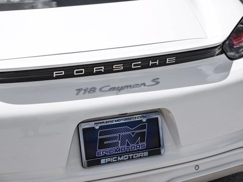 Used 2018 Porsche 718 Cayman S w/ Sportdesign Package RWD image 38