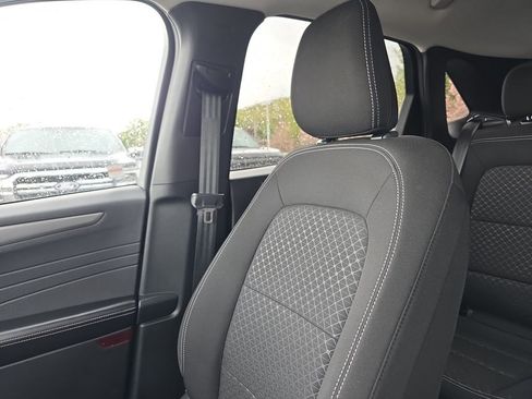 Used 2024 Ford Escape Active AWD/4WD image 40