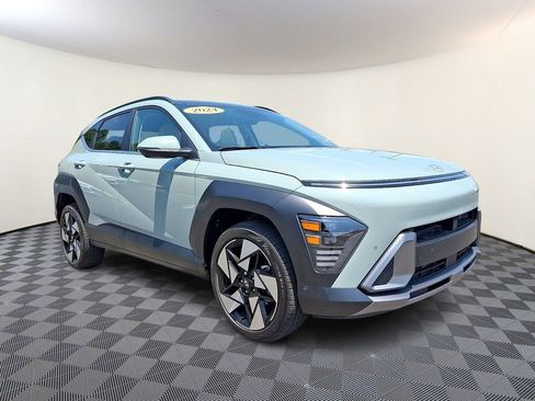 Used 2024 Hyundai Kona Limited AWD/4WD image 1
