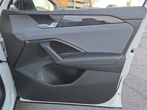 New 2026 Volkswagen Tiguan SE R-Line image 28