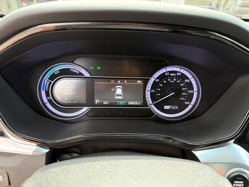 Used 2022 Kia Niro LXS FWD image 3