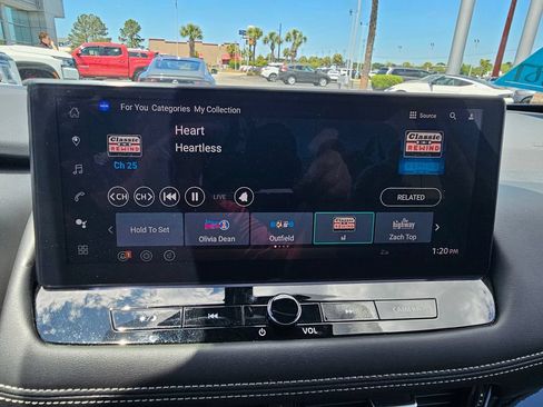 Certified 2025 Nissan Rogue SL w/ Tech Package AWD/4WD image 26