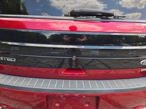 Used 2019 Ford Flex Limited w/ Equipment Group 301A AWD/4WD image 28