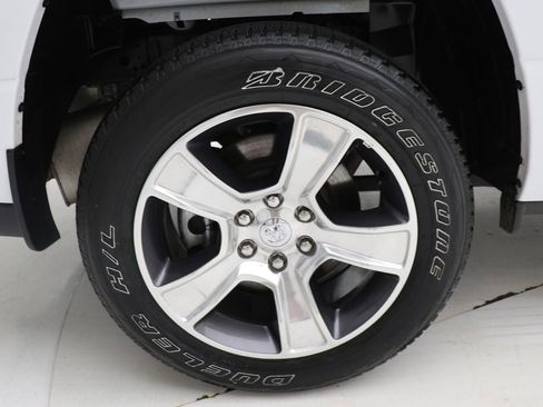 Used 2025 RAM 1500 Tradesman AWD/4WD image 9