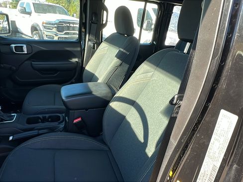 Certified 2024 Jeep Wrangler Sport image 17