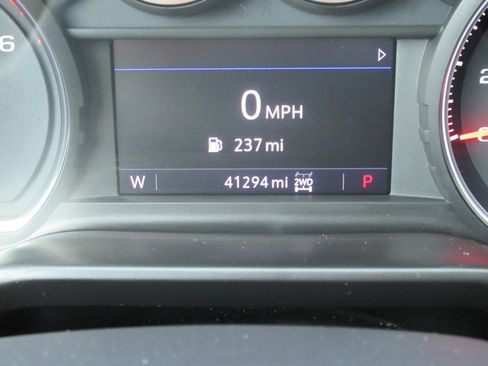 Used 2021 Chevrolet Silverado 1500 LTZ AWD/4WD image 28