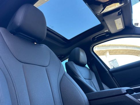 Used 2021 BMW 330e w/ Convenience Package image 16