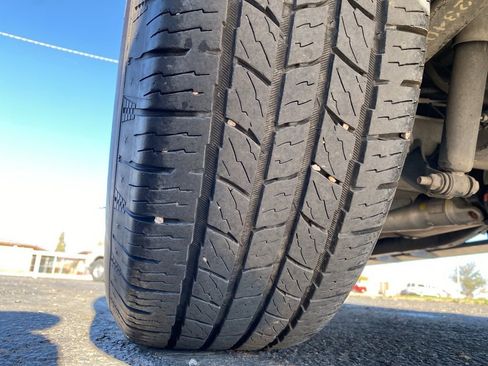 Used 2016 GMC Canyon 2WD Crew Cab w/ Convenience Package image 16