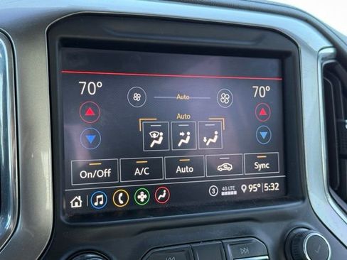 Used 2020 Chevrolet Silverado 2500 LT w/ Convenience Package AWD/4WD image 18