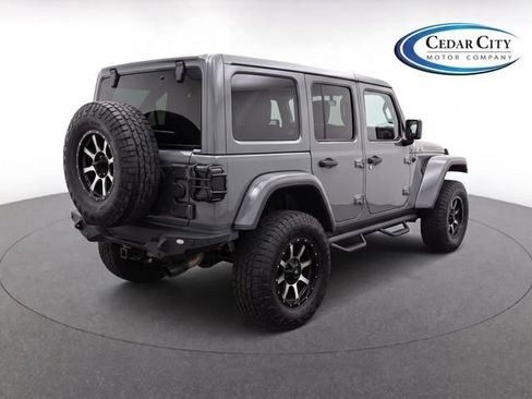 Used 2021 Jeep Wrangler Unlimited Rubicon AWD/4WD image 4