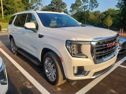 Used 2021 GMC Yukon SLT w/ SLT Luxury Plus Package