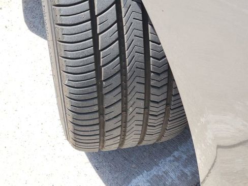 Used 2012 BMW 335i Coupe image 11