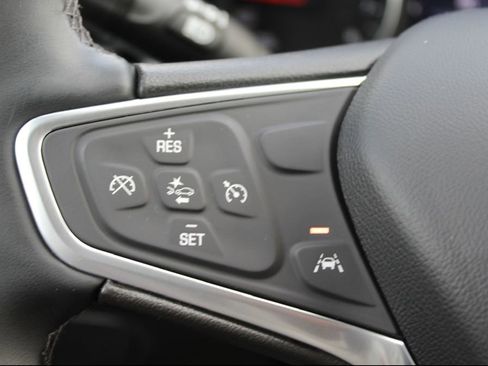 Used 2023 Chevrolet Equinox LT image 12