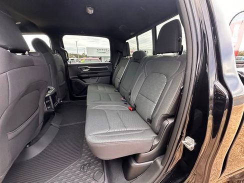 Used 2025 RAM 1500 Big Horn AWD/4WD image 10