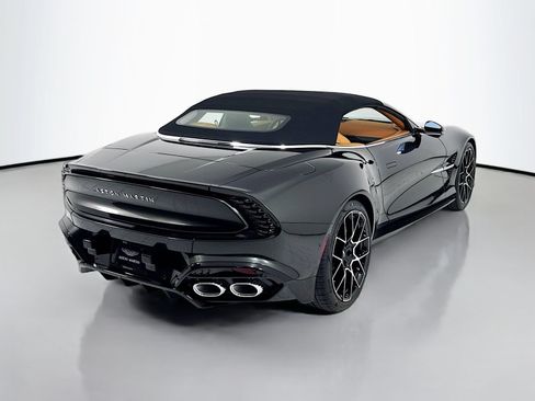 Used 2026 Aston Martin Vanquish Convertible RWD image 7