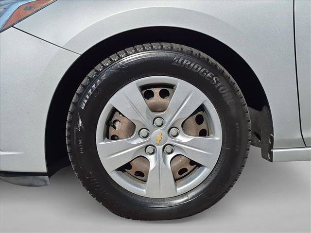 Used 2016 Chevrolet Cruze LS FWD image 22