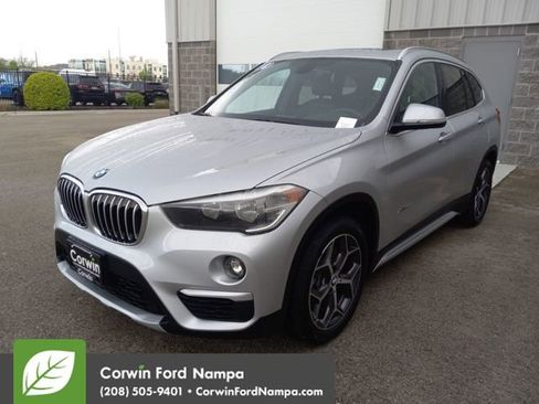 Used 2018 BMW X1 xDrive28i AWD/4WD image 7