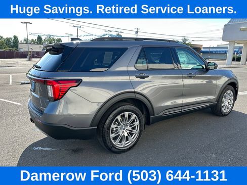 Used 2026 Ford Explorer Active w/ Active Comfort Package AWD/4WD image 7