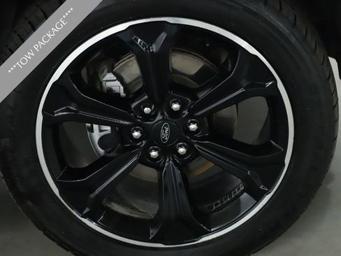 Used 2022 Ford Expedition Limited image 10