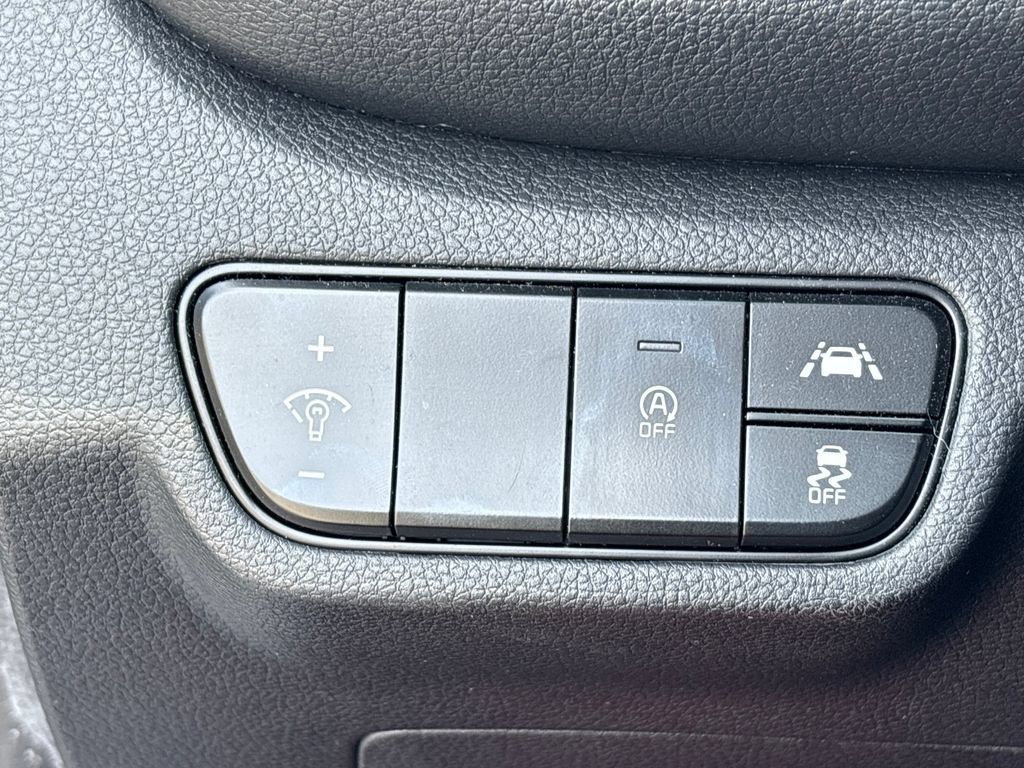 Used 2021 Kia Seltos S AWD/4WD image 9