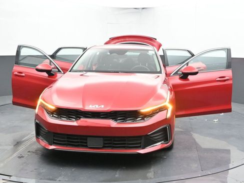 Used 2025 Kia K5 LXS image 52