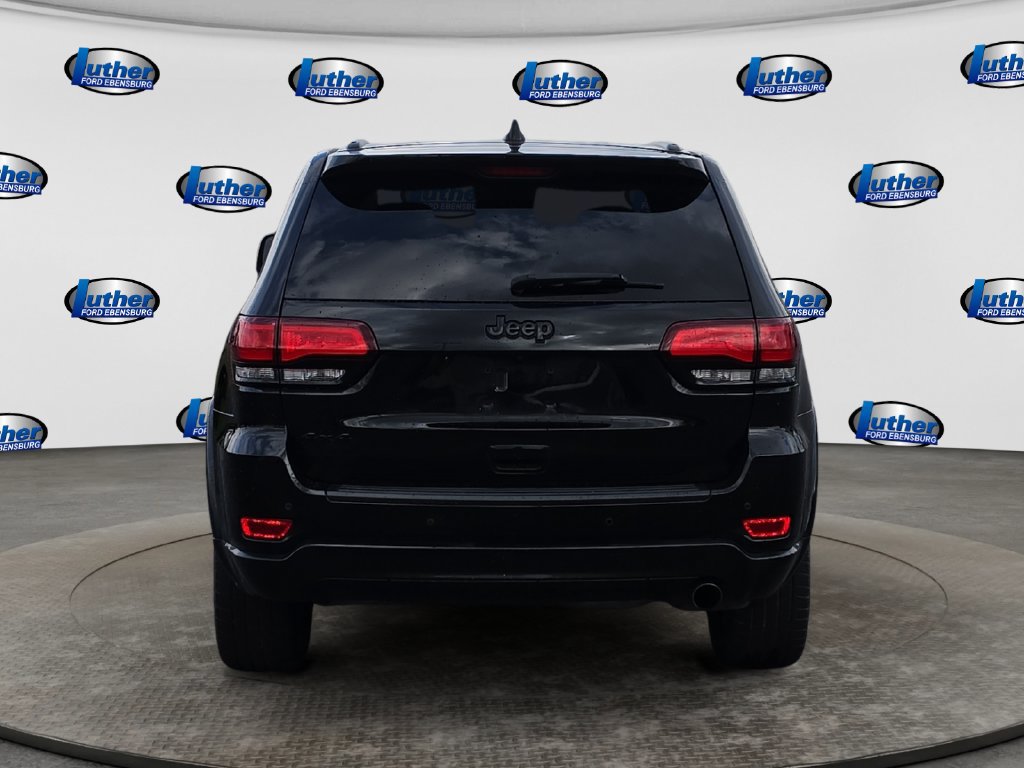 Used 2020 Jeep Grand Cherokee Altitude AWD/4WD image 4