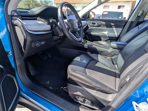 Used 2022 Jeep Compass Latitude w/ Convenience Group image 11