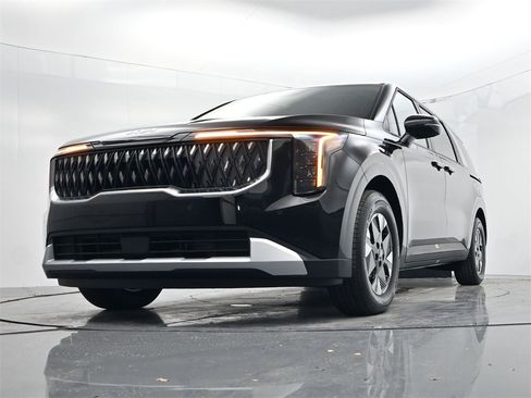 New 2026 Kia Carnival LXS image 36