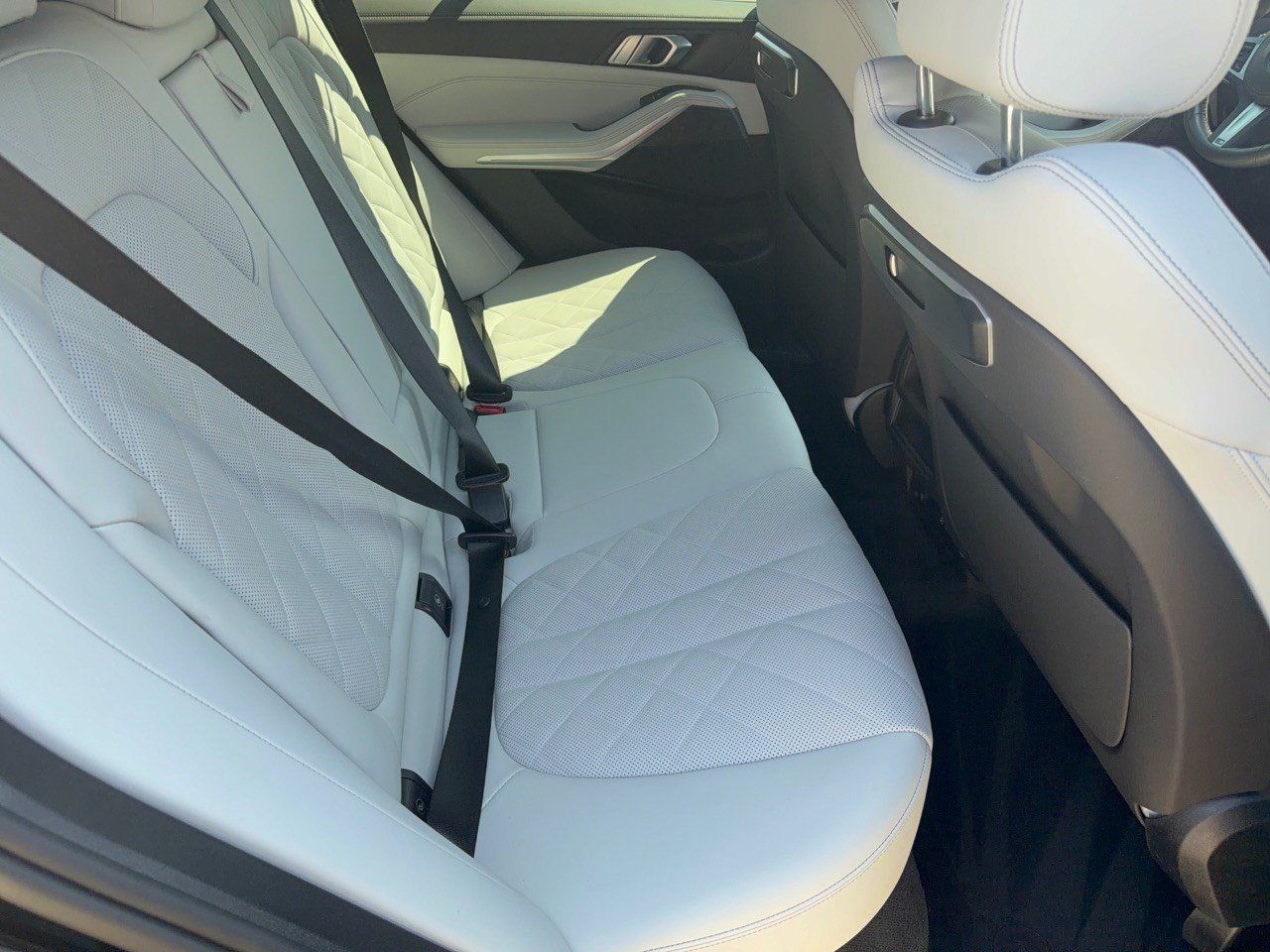 Certified 2025 BMW X5 sDrive40i w/ M Sport Package RWD image 29