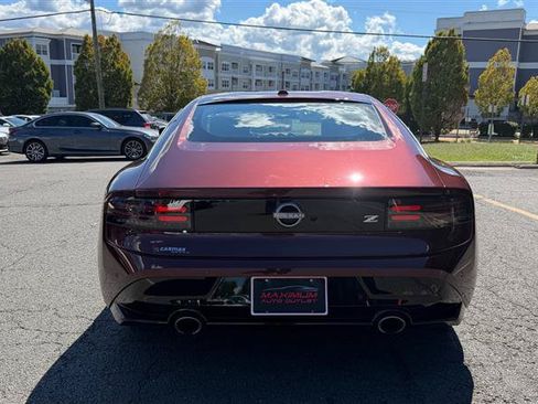 Used 2025 Nissan Z Sport w/ Floor Mat Package RWD image 5