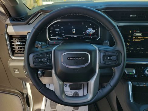 Certified 2025 GMC Sierra 1500 Denali w/ Denali Reserve Package AWD/4WD image 31