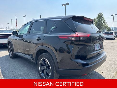 Certified 2025 Nissan Rogue SV AWD/4WD image 11