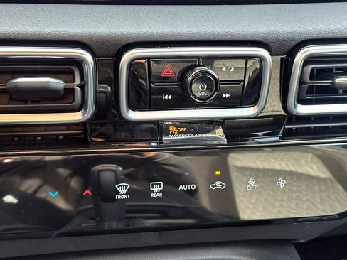 New 2026 Nissan Sentra SV w/ Floor Mat Package image 15