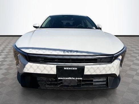 New 2026 Kia K4 LXS FWD image 2