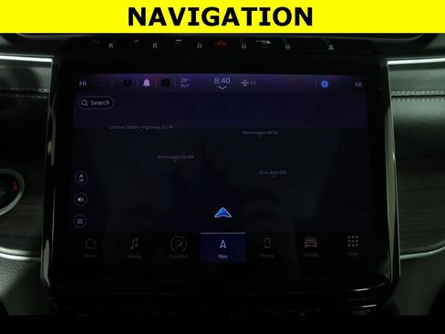 Used 2022 Jeep Grand Cherokee Limited image 10