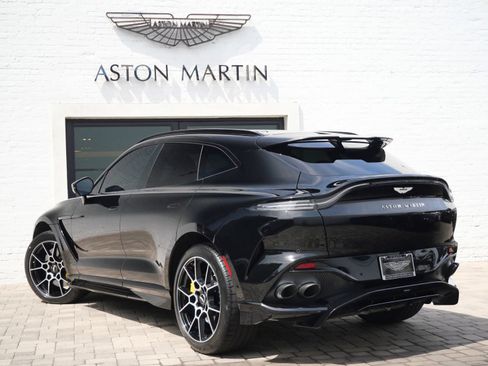 Used 2023 Aston Martin DBX 707 AWD/4WD image 2