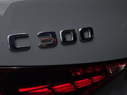 Used 2026 Mercedes-Benz C 300 4MATIC Sedan image 36