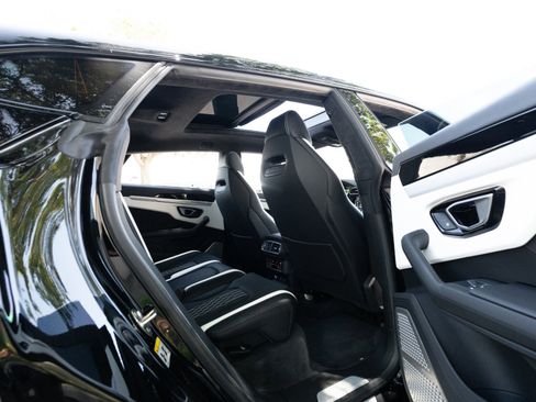 Used 2023 Lamborghini Urus S AWD/4WD image 87