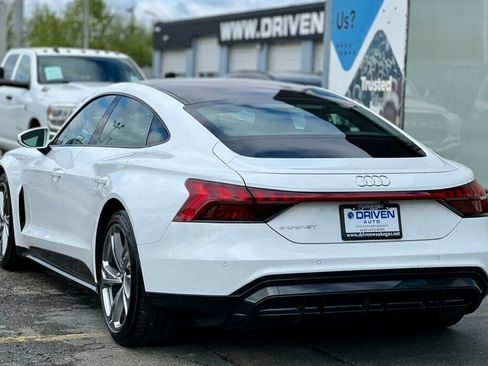 Used 2022 Audi e-tron GT Premium Plus AWD/4WD image 3