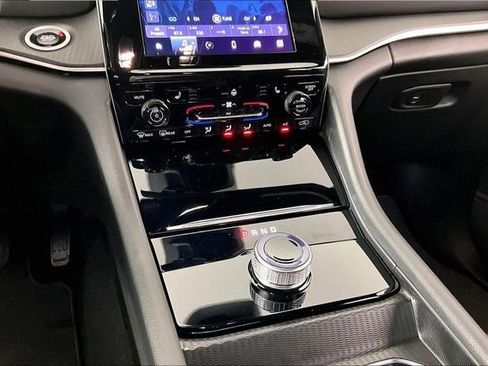 New 2026 Jeep Grand Cherokee L Laredo AWD/4WD image 7