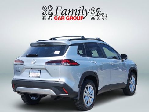 New 2026 Toyota Corolla Cross LE FWD image 4