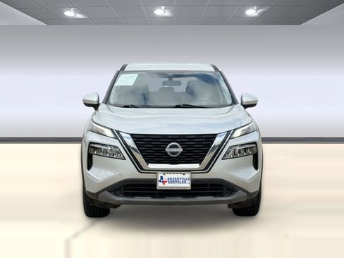 Used 2023 Nissan Rogue SV image 6